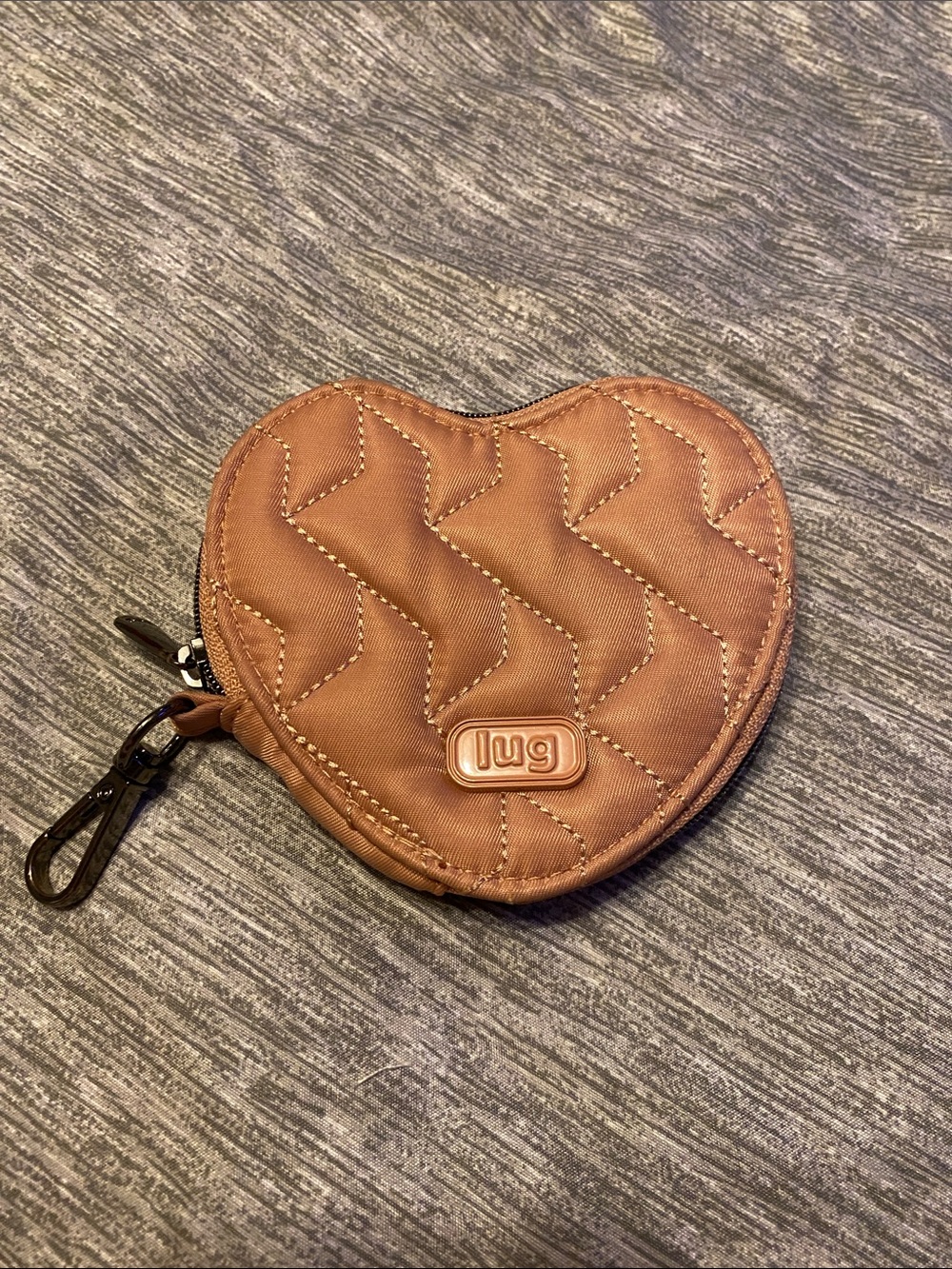 Lug Heart Coin Pouch Bag Clip Satin Blush Pink w/ Colorful Interior Like New